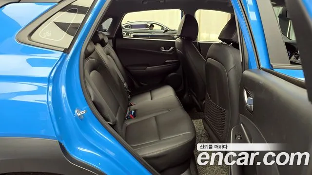 Hyundai Kona 2022 — фото 12