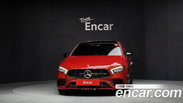 Mercedes-Benz A-Class 2023 — фото 3