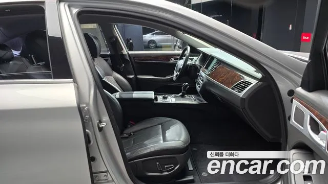 Hyundai Genesis 2016 — фото 11