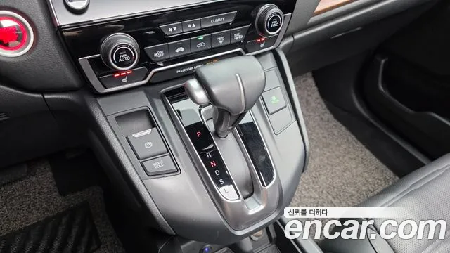 Honda CR-V 2017 — фото 9