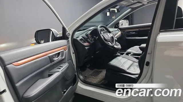Honda CR-V 2017 — фото 10