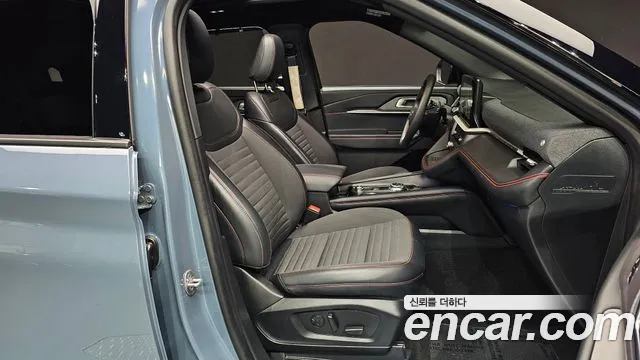 Ford Explorer 2025 — фото 10