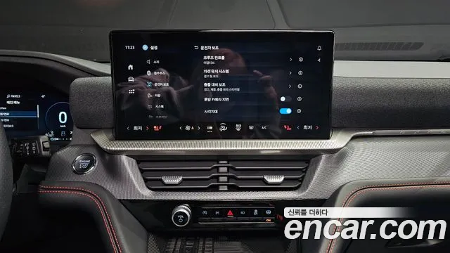 Ford Explorer 2025 — фото 14
