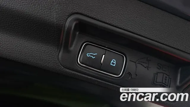 Ford Explorer 2025 — фото 16