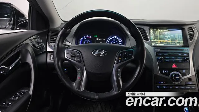 Hyundai Grandeur 2017 — фото 13