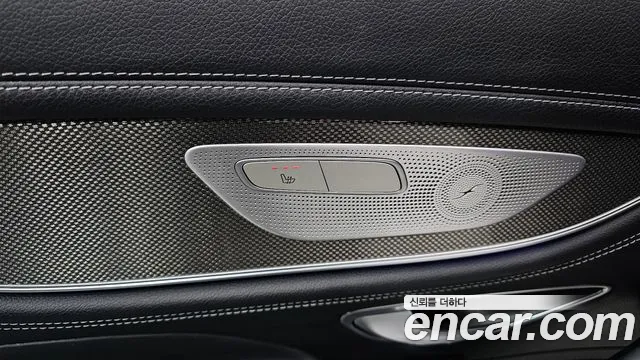 Mercedes-Benz CLS-Class 2019 — фото 19