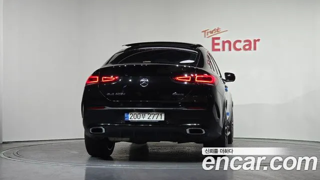 Mercedes-Benz GLE-Class 2022 — фото 4