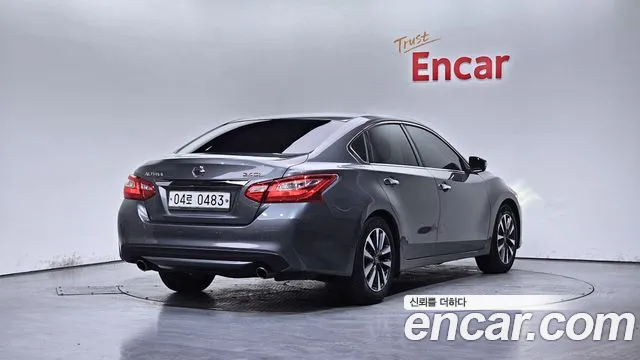 Nissan Altima 2017 — фото 2