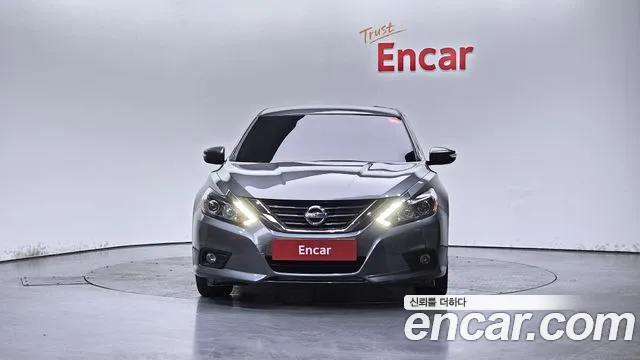 Nissan Altima 2017 — фото 3