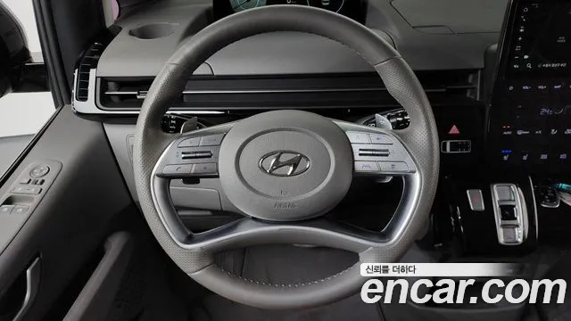 Hyundai Staria 2022 — фото 13