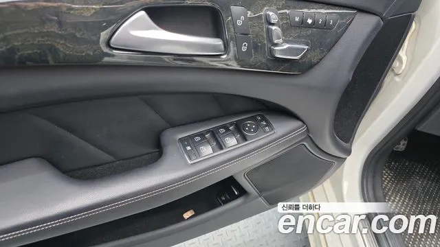 Mercedes-Benz CLS-Class 2017 — фото 14
