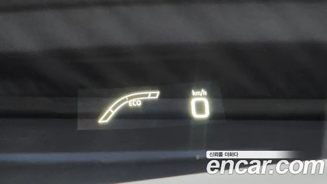 Toyota Prius 2017 — фото 16