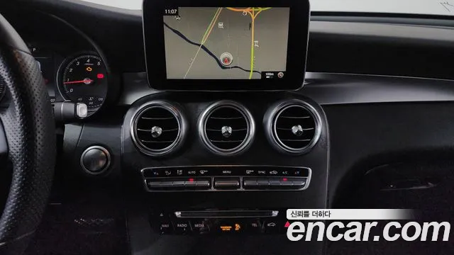 Mercedes-Benz GLC-Class 2019 — фото 15