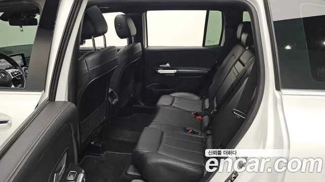 Mercedes-Benz GLB-Class 2020 — фото 12