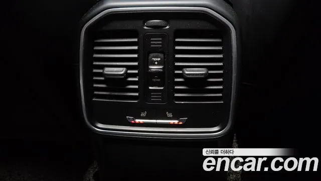 Porsche Macan 2015 — фото 18