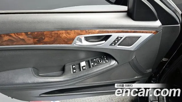 Hyundai Genesis 2014 — фото 17