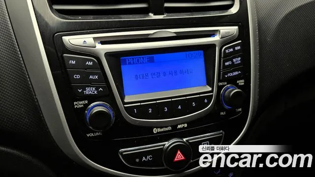 Hyundai Accent 2011 — фото 14