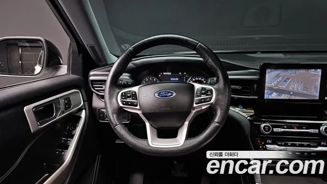 Ford Explorer 2021 — фото 13