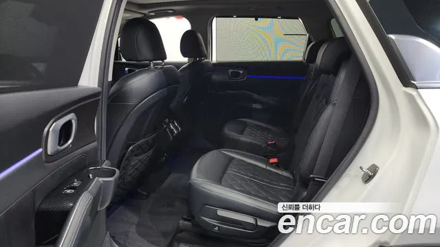 Kia Sorento 2022 — фото 11