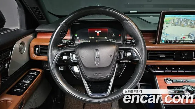 Lincoln Aviator 2021 — фото 13