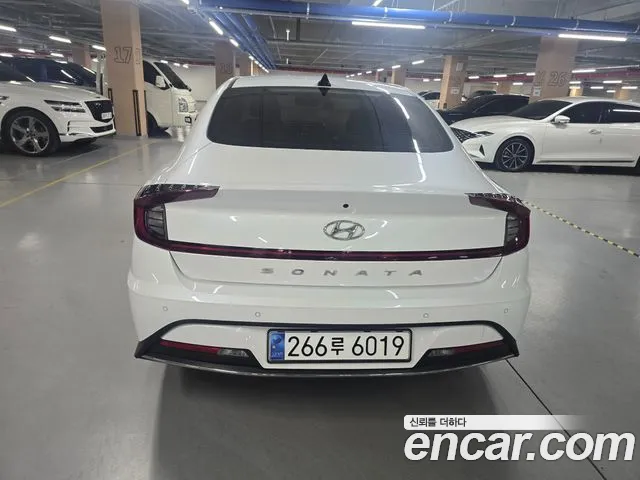 Hyundai Sonata 2021 — фото 4