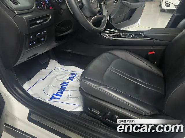 Hyundai Sonata 2021 — фото 10