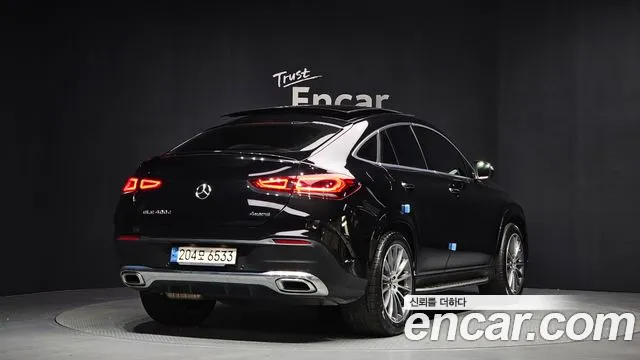 Mercedes-Benz GLE-Class 2023 — фото 2