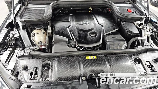 Mercedes-Benz GLE-Class 2023 — фото 6