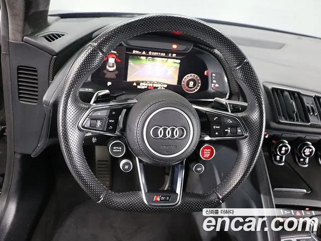 Audi R8 2017 — фото 12