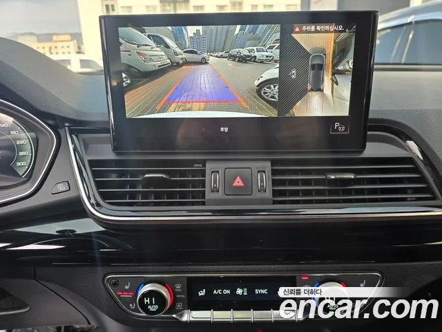 Audi Q5 2022 — фото 13