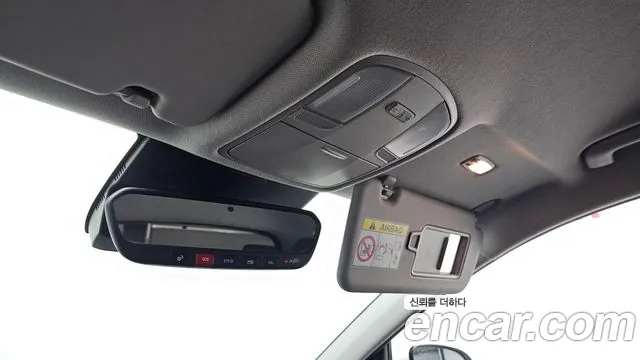 Hyundai Kona 2023 — фото 15