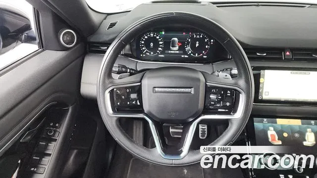 Land Rover Range Rover Evoque 2021 — фото 13