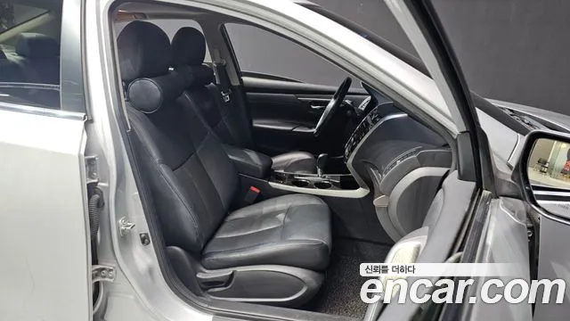 Nissan Altima 2014 — фото 11
