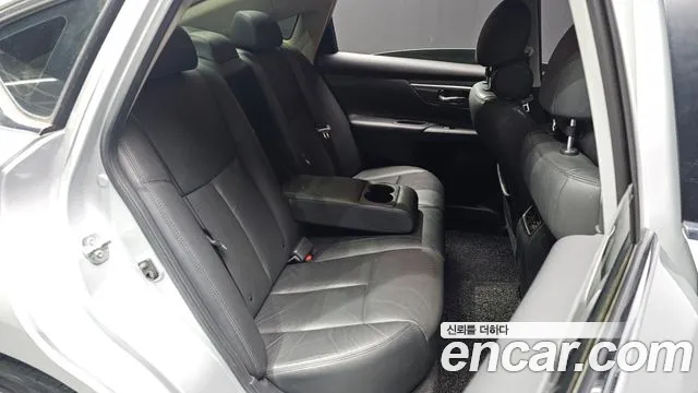 Nissan Altima 2014 — фото 12
