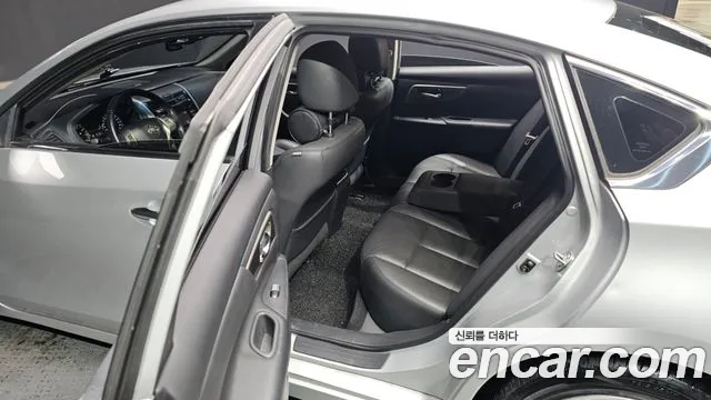Nissan Altima 2014 — фото 13