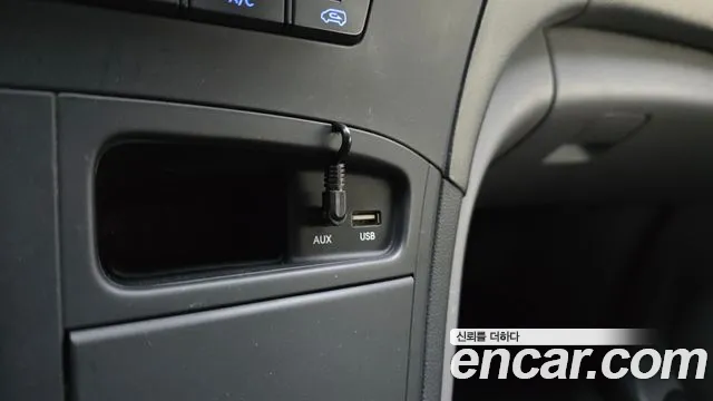 Hyundai Starex 2017 — фото 18