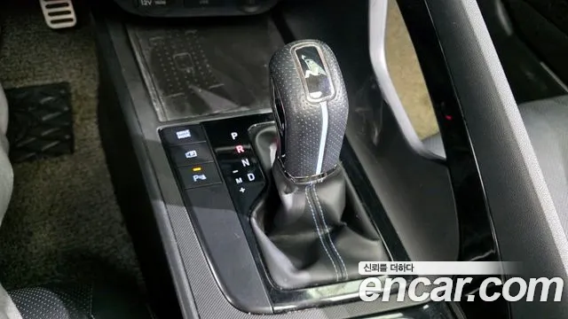 Hyundai AVANTE 2022 — фото 9
