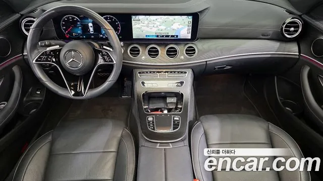 Mercedes-Benz E-Class 2023 — фото 7