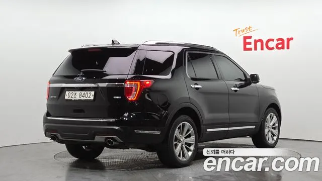 Ford Explorer 2018 — фото 2
