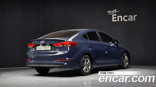 Hyundai AVANTE 2016 — фото 2