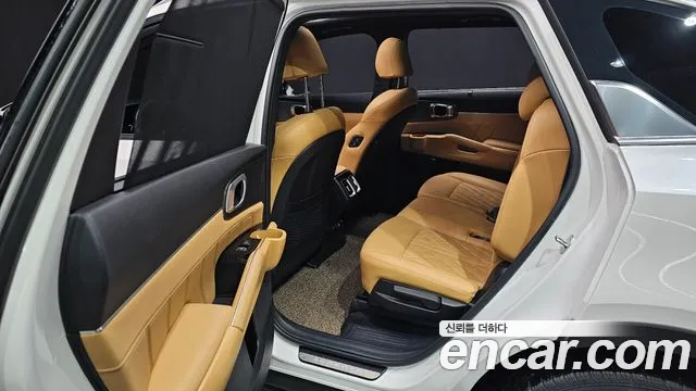 Kia Sorento 2023 — фото 12