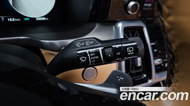 Kia Sorento 2023 — фото 18