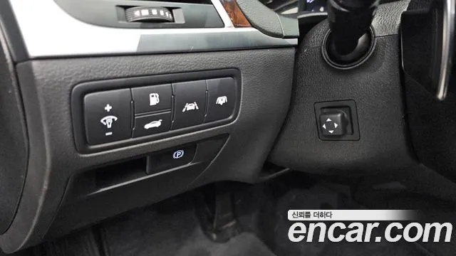 Hyundai Genesis 2015 — фото 13