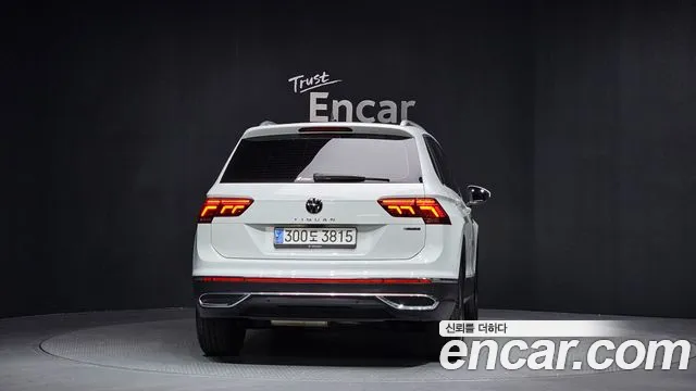 Volkswagen Tiguan 2023 — фото 4