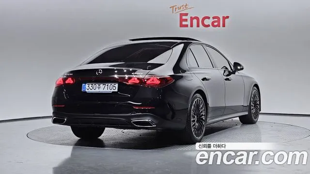 Mercedes-Benz E-Class 2026 — фото 2