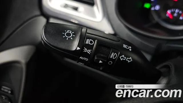 Hyundai Santafe 2015 — фото 15