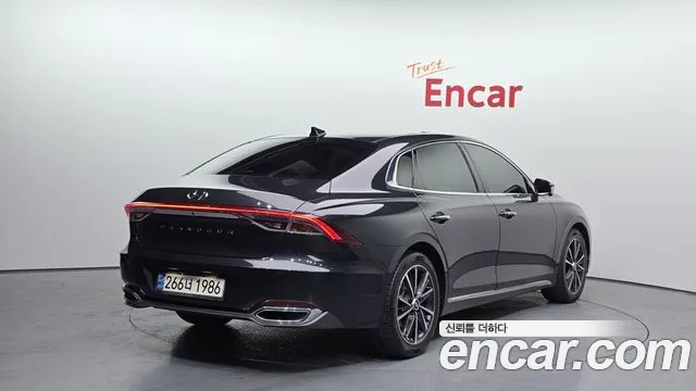 Hyundai Grandeur 2022 — фото 2