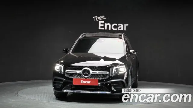 Mercedes-Benz GLB-Class 2023 — фото 3