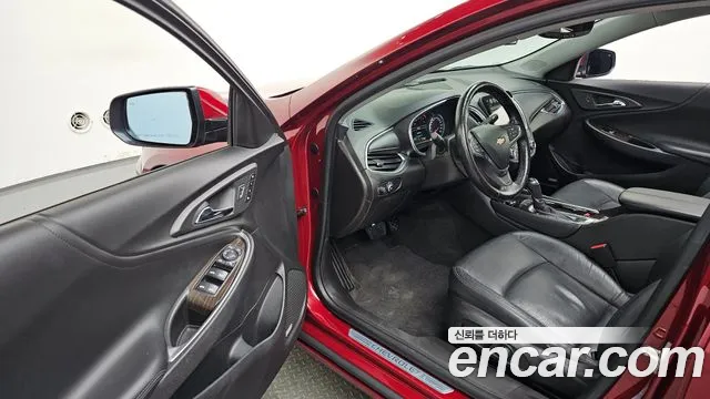 ChevroletGMDaewoo Malibu 2018 — фото 10