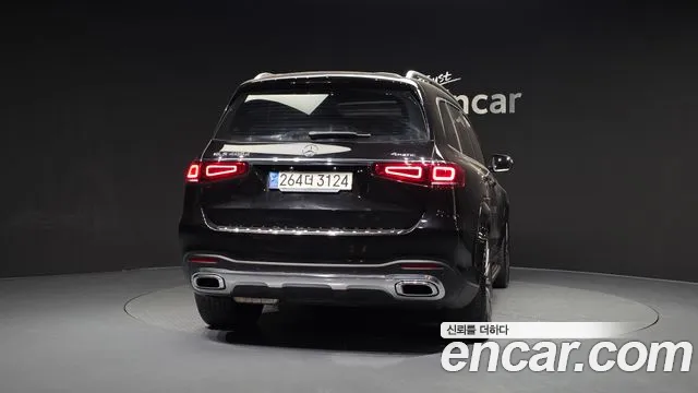 Mercedes-Benz GLS-Class 2023 — фото 4